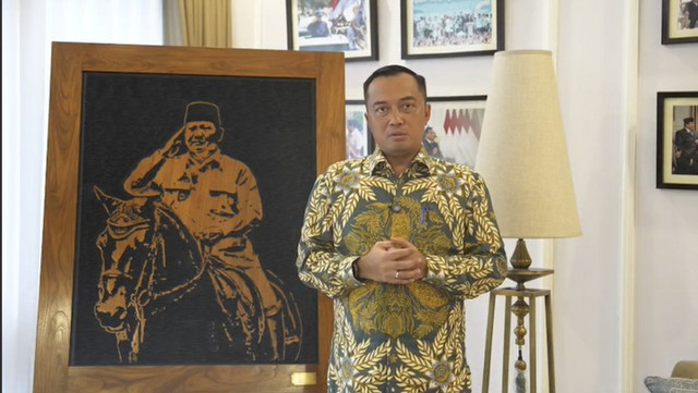 Mensesneg Prasetyo Hadi memberikan tanggapan soal pemecatan Patrick Kluivert, Kamis (16/10/2025). Foto: Dok. Istimewa