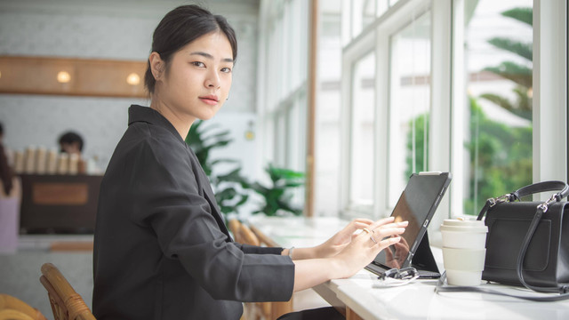 Ilustrasi peserta Magang Nasional Kemnaker 2025. Foto: Shutterstock