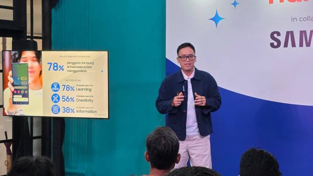 MX Product Marketing Senior Manager Samsung Electronics Indonesia, Ilham Indrawan, dalam acara kumparan Hangout x Samsung di Kantor kumparan, Jaksel, Jumat (17/10). Foto: Thomas Bosco/kumparan
