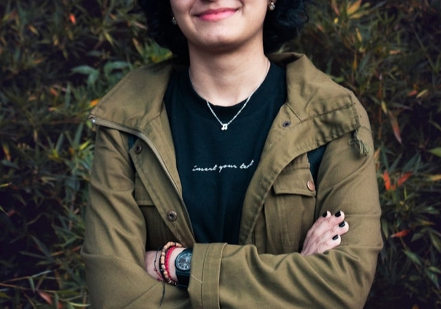 Ilustrasi profil Susie Hatadji. Foto: Unsplash.com/Alex McCarthy
