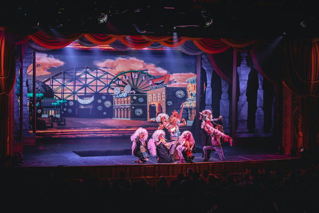 Event di Jakarta hari ini 18 Oktober 2025, foto hanya ilustrasi, bukan yang sebenernya: Unsplash/Yiran Ding.