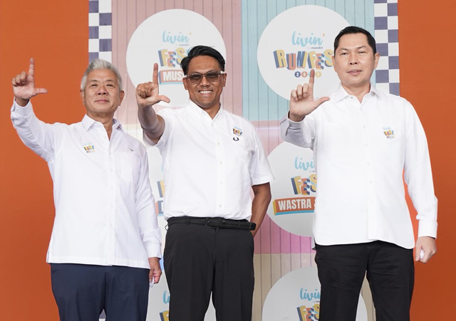 Wakil Direktur Utama Bank Mandiri, Henry Panjaitan (tengah) dalam membuka Livin’ Fest 2025 di Nusantara International Convention Exhibition (NICE) PIK 2, Tangerang. Foto: Dok. Bank Mandiri