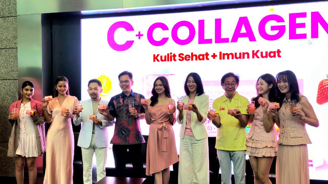 Sido Muncul meluncurkan C+Collagen di event Capital Market Summit & Expo 2025 di Gedung Bursa Efek Indonesia (BEI), Jumat (17/10). Foto: kumparan