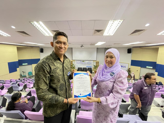 Reza Zulfiqar Rivalda raih best speaker dalam forum internasional (dok: pribadi)