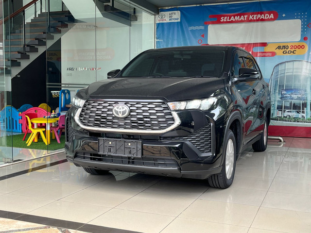 Toyota Kijang Innova Zenix G HEV. Foto: Syahrul Ghiffari/kumparan