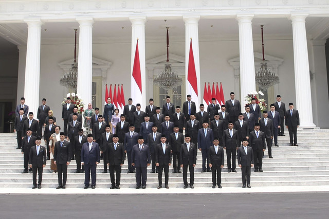 Jajaran menteri Kabinet Merah Putih pemerintahan Presiden Prabowo Subianto-Wapres Gibran Rakabuming Raka. Foto: Dok. Kemendagri