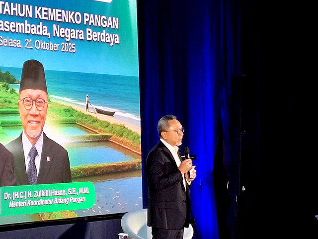 Menko Pangan Zulkifli Hasan (Zulhas) menghadiri Town Hall 1 Tahun Kinerja Kemenko Pangan di Grha Mandiri, Jakarta Pusat, Selasa (21/10/2025). Foto: Argya D. Maheswara/kumparan 