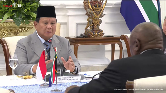 Presiden Prabowo Subianto menerima Presiden Afrika Selatan Matamela Cyril Ramaphosa di Istana Merdeka, Jakarta, Rabu (22/10/2025). Foto: YouTube/Sekretariat Presiden