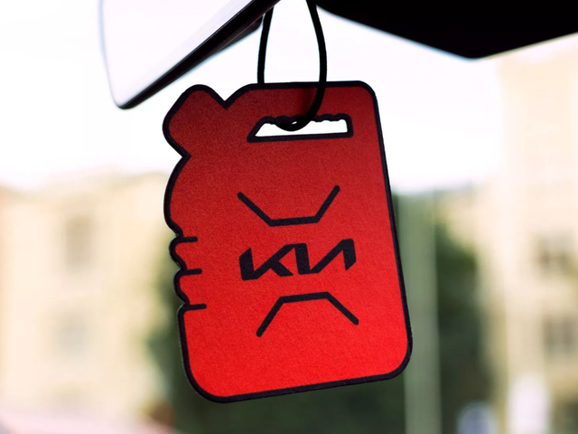 Pengharum interior beraroma bensin dari Kia. Foto: Dok. Carscoops