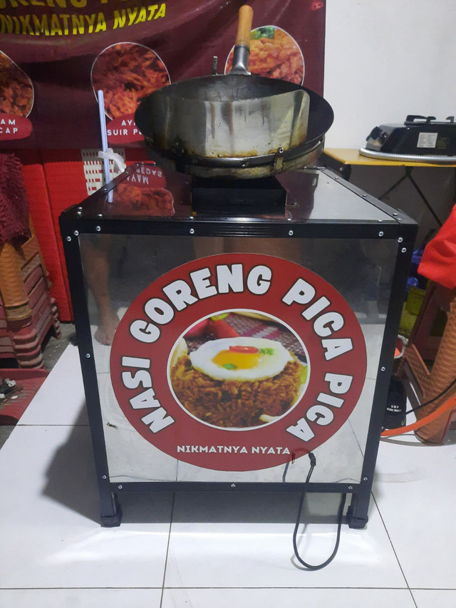 Inovasi wajan robot nasi goreng karya Yan Horman asal Citeureup. Foto: Dok. Yan Horman