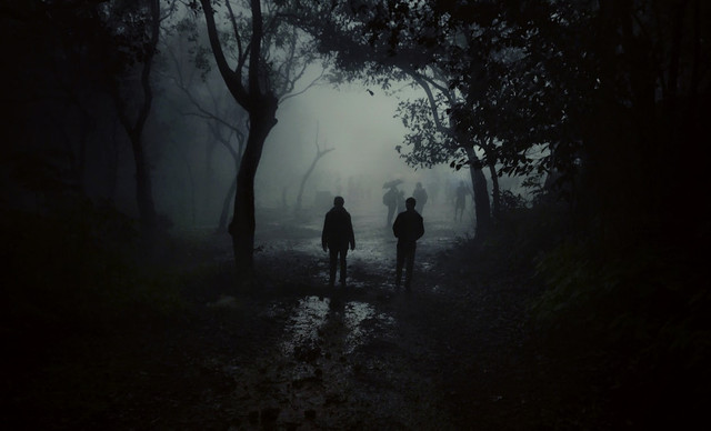 Ilustrasi Penjelasan Ending Abadi Nan Jaya. Foto: Unsplash/ Vibhav Satam