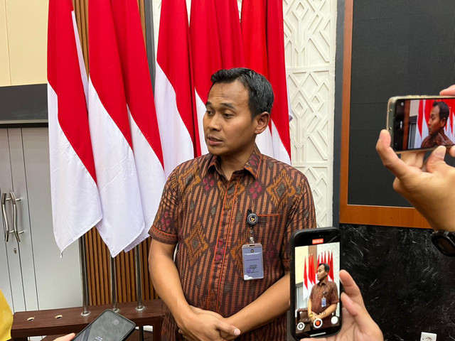 Kepala Kantor Wilayah Direktorat Jenderal Imigrasi Kalbar, Wahyu Hidayat. Foto: Rabiansyah/Hi!Pontianak