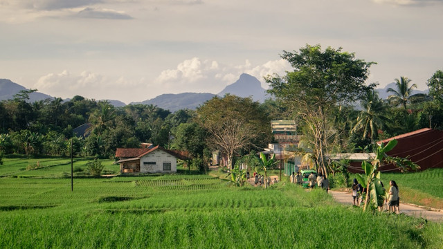 Ilustrasi Lokasi Syuting Abadi Nan Jaya. Foto: Unsplash/ Efsanjoi Siringoringo