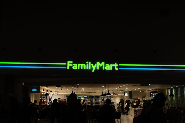 Ilustrasi Menu Bento Meal Set Family Mart, Foto: Unsplash/Gilbert Ng