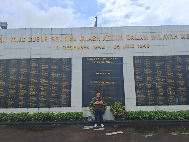 
(Nama para pahlawan yang telah gugur memperjuangkan kemerdekaan,foto nama-nama pahlawan (sumber:boas))