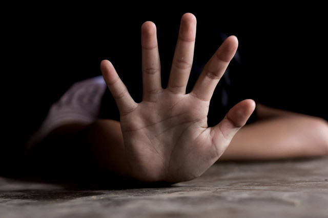 Ilustrasi korban pelecehan. Foto: HTWE/Shutterstock