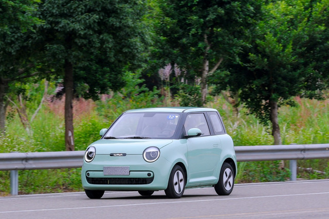 Test ride Changan Lumin L DC di Changan Global R&D Center di Chongqing, China. Foto: Changan