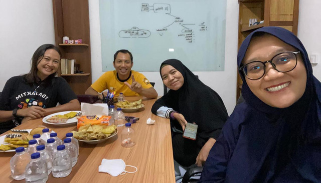 TDA Jakarta Timur Gelar Rabu Ngopi, Kupas Perjalanan Sukses Dewi Salju Event