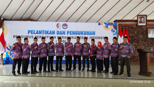 Pengurus PPDI Bojonegoro 2025–2030 resmi dilantik di Pendopo Malowopati Pemkab, pada Senin (27/10/2025). Aset: Istimewa