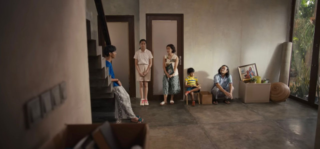 Cuplikan adegan Film Keluarga Super Irit. Dok. Official Trailer Youtube Falcon.
