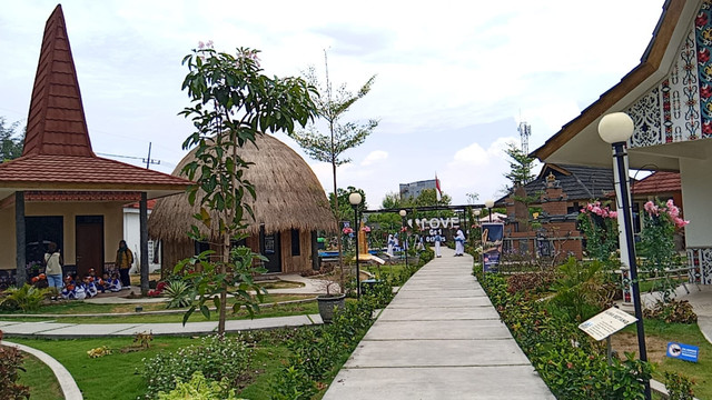 Taman Bhinneka Surabaya. Foto: Masruroh/Basra