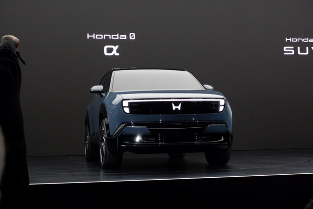 Lini mobil listrik konsep Honda Zero Alpha lakukan debut di Japan Mobility Show 2025. Foto: Aditya P. Niagara/kumparan