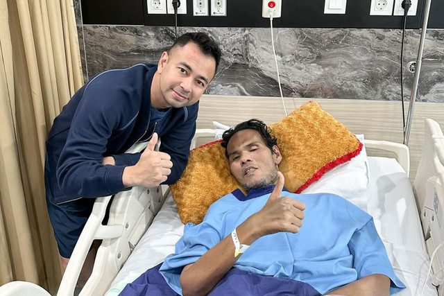 Raffi Ahmad bantu Fahmi Bo dapat perawatan di rumah sakit. Foto: Instagram/ @raffinagita1717