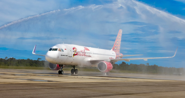 Maskapai Batik Air resmi membuka rute penerbangan Pontianak-Kuala Lumpur. Foto: Dok. Instagram @batikair
