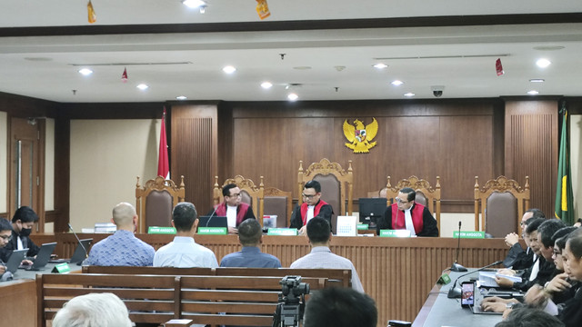 Sidang vonis bos perusahaan swasta dalam kasus korupsi impor gula di Pengadilan Tipikor Jakarta, Rabu (29/10/2025). Foto: Jonathan Devin/kumparan