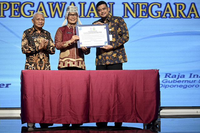Gubernur Sumut Muhammad Bobby Afif Nasution pada acara Penguatan Penerapan Manajemen Talenta ASN di Kantor Gubernur Sumut. Foto: Dok. Istimewa