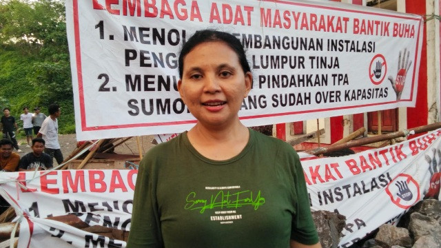 Warga Sumompo Manado, Yasri Badoa.
