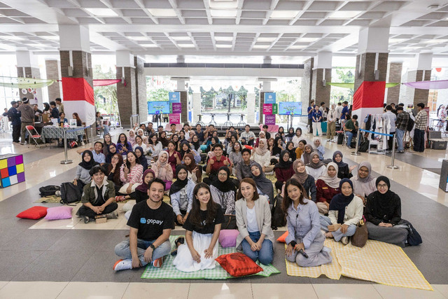 Pelaksanaan Pintar Bareng GoPay dengan para mahasiswa. Foto: dok. GoPay