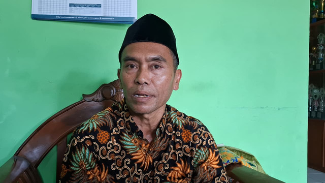 Kepsek MTsN 3 Kabupaten Sukabumi, Wawan Setiawan. Dok: kumparan