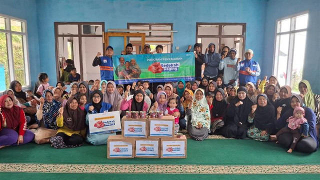 Sedekah Daging sampai Pelosok Bandung, DT Peduli Tebarkan Manfaat untuk 5 Desa di Bandung Barat dan Kab. Bandung (Sumber : DT Peduli)