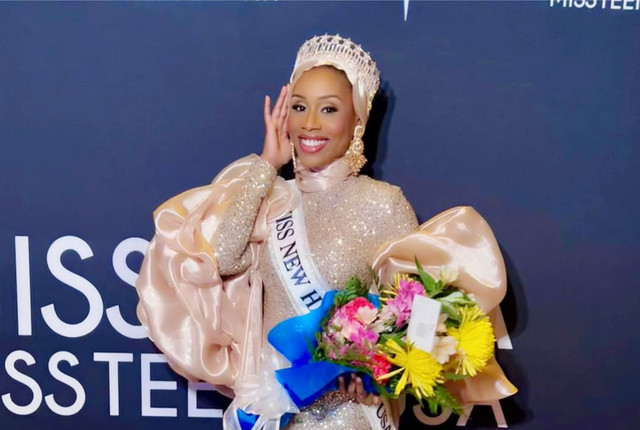 MonaLesa Diamond Brackett jadi finalis berhijab pertama di ajang Miss USA. Foto: Instagram @dontcallmemona