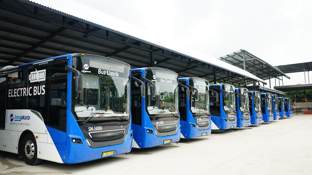 VKTR rampungkan perakitan 20 unit bus listrik. Foto: Dok: PT VKTR Teknologi Mobilitas Tbk