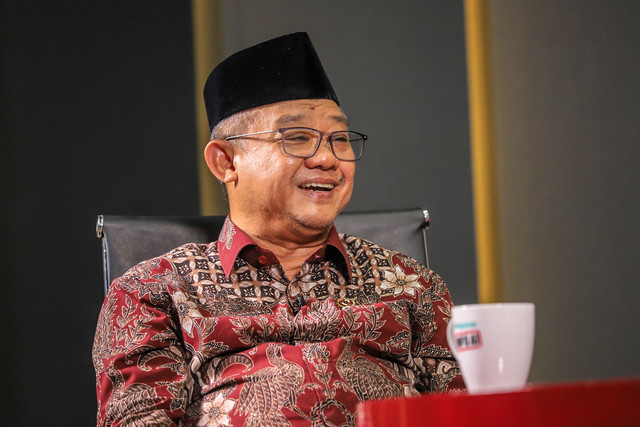 Mendikdasmen Abdul Mu'ti dalam program Info A1 pada Jumat 31 Oktober 2025. Foto: Iqbal Firdaus/kumparan