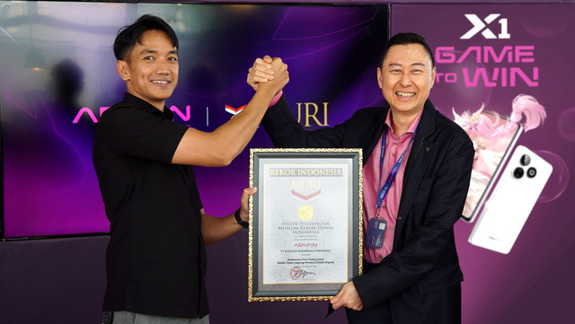 ADVAN Pecahkan Rekor MURI! Studio Bergerak Jadi Panggung Inovasi Gawai Indonesia