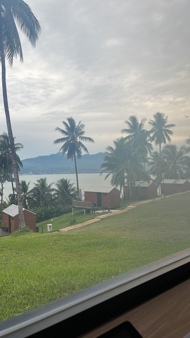 Tipe kamar cabin executive di Bobocabin Bunaken Hills, Manado. Foto: Gitario Vista Inasis/kumparan