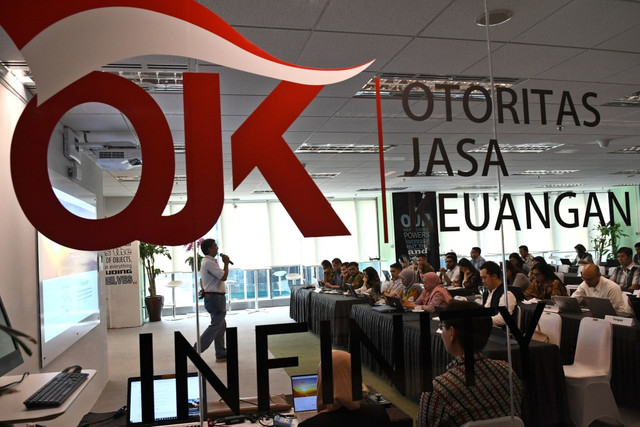 Ilustrasi cara membersihkan nama di SLIK OJK. Foto: ANTARA FOTO/Aditya Pradana Putra