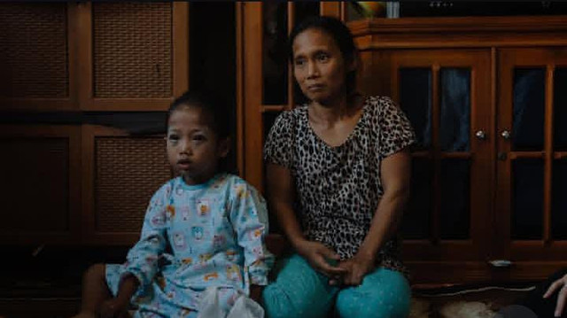 Fatiyah, salah satu siswi SDN 150 Palembang yang lebam dan merah di kedua matanya diduga dianiaya guru/Instagram: ratudewa.portrait