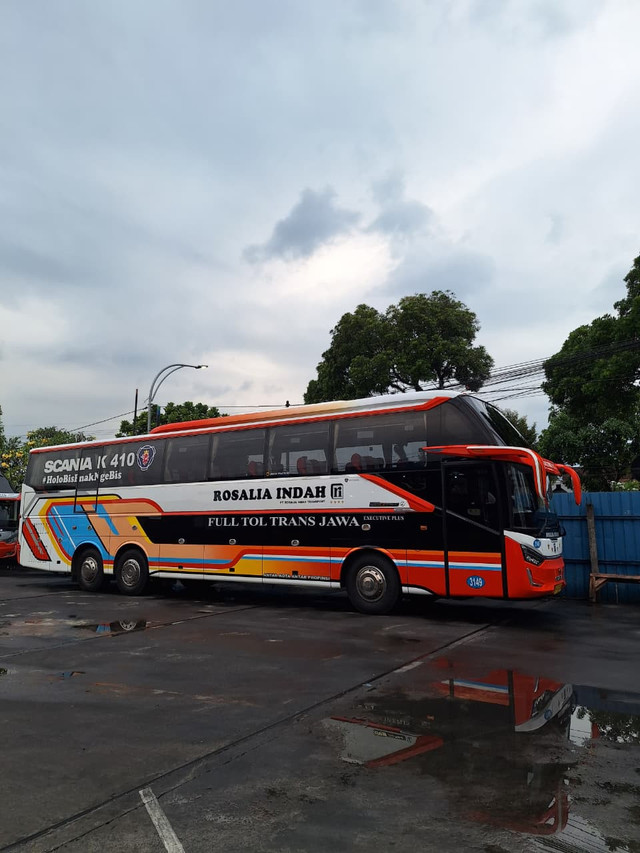 Gambar pribadi mengenai bus dengan kenyaman maksimal