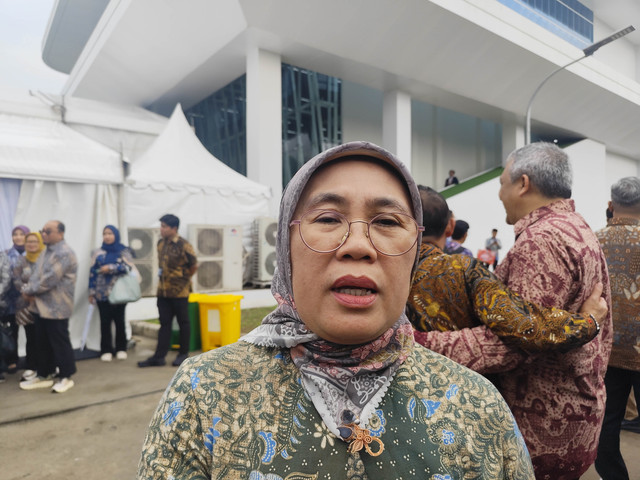 Direktur Jenderal Industri Kecil, Menengah, dan Aneka (IKMA) Reni Yanita usai gelaran Peresmian Balai Pemberdayaan Industri Persepatuan Indonesia (BPIPI) di Sidoarjo, Selasa (4/11/2025). Foto: Widya Islamiati/kumparan