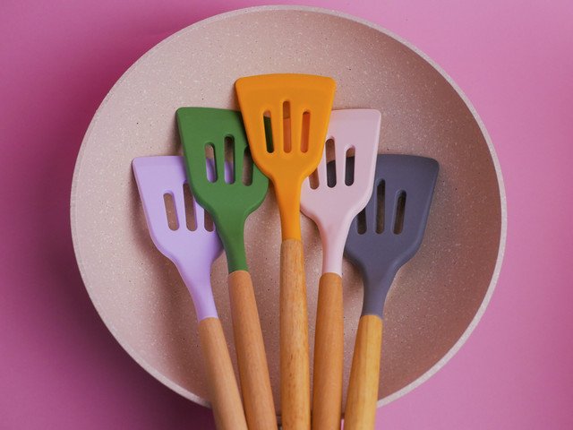 Ilustrasi Spatula silikon. Foto: Shutterstock