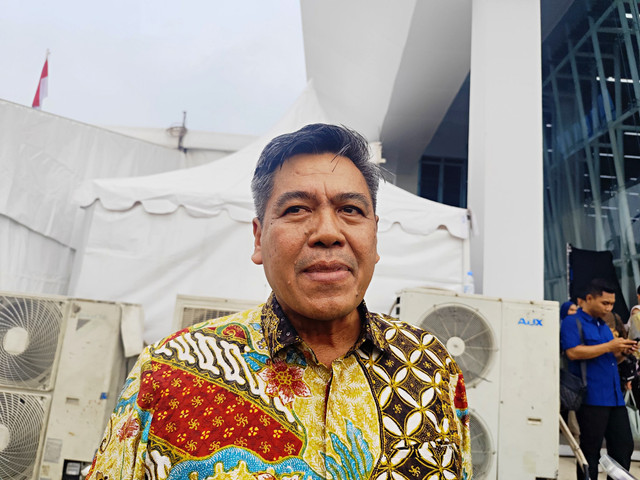 Plt. Dirjen Industri Agro Putu Juli Ardika berada di Sidoarjo, Jawa Timur, Selasa (4/11/2025). Foto: Widya Islamiati/kumparan