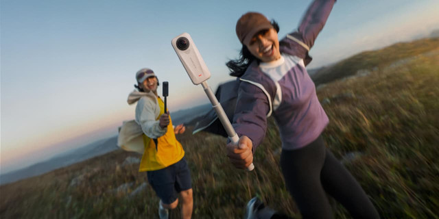 Ilustrasi action camera Insta360 X4 Air. Foto: Insta360
