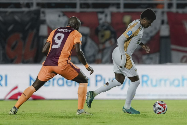 Borneo FC Samarinda melawan Dewa United. Foto: Instagram/ @dewaunitedfc