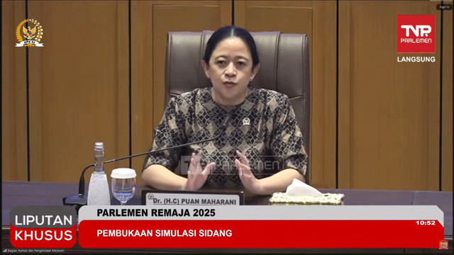 Ketua DPR RI Puan Maharani di acara Parlemen Remaja di Ruang Abdul Muis, Kompleks Parlemen Senayan, Jakarta, Kamis (6/11/2025). Foto: YouTube/ TVR Parlemen
