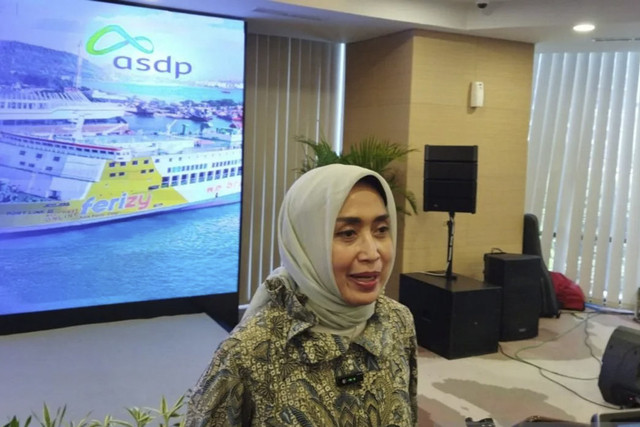  Direktur Utama ASDP Ira Puspadewi. Foto: Benardy Ferdiansyah/Antara