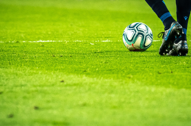 Ilustrasi Siapa Pemain Jepang yang Mencetak Penalti Kemenangan 1-0 dalam Perempat Final Menegangkan Melawan Vietnam di Piala Asia AFC 2019?, Unsplash/Emilio Garcia